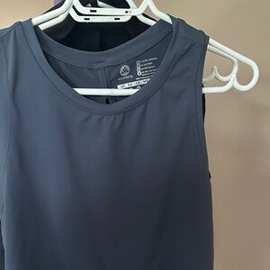 Vowery Gray Sleeveless Top
